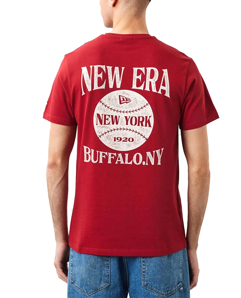 NEW ERA BALL PRINT RED T-SHIRT