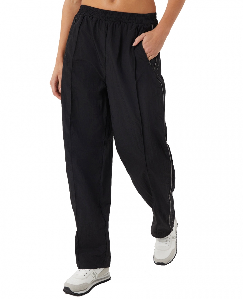 BORG STUDIO PARACHUTE PANTS W BLACK BEAUTY
